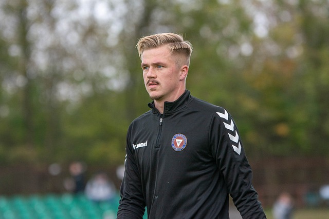 昙花十现，萨拉赫5项数据第一，利物浦剑指三冠王，金球奖在招手.